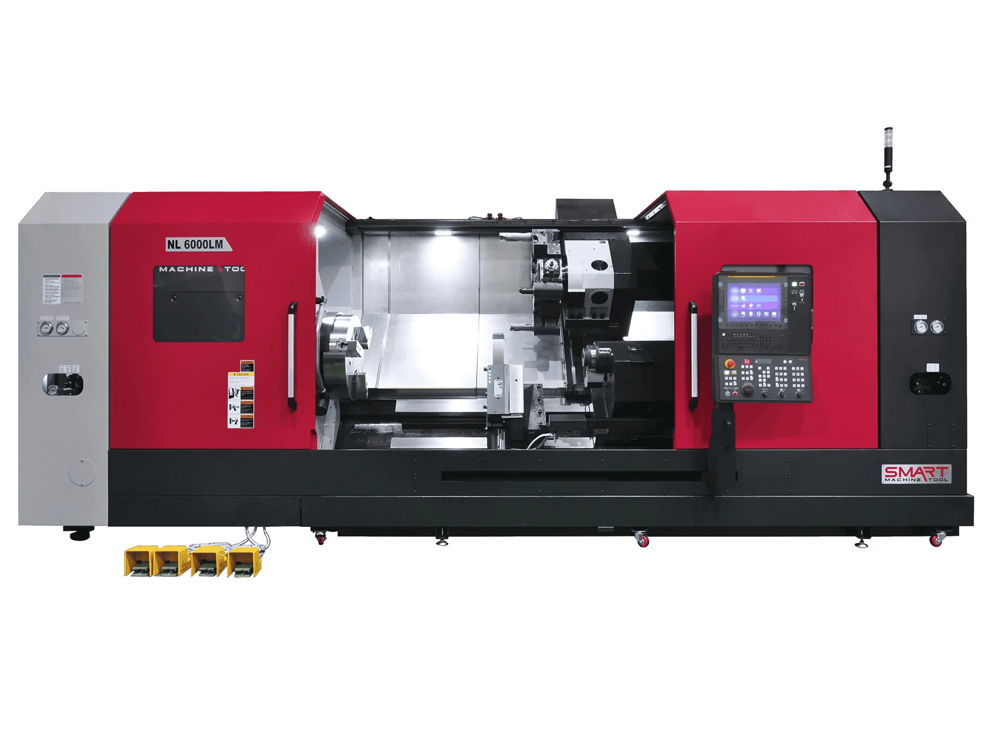 Токарний обробний центр з ЧПК SMART Machine Tool NL 6000LM у червоно-чорному корпусі з відкритими захисними дверцятами робочої зони та 15-дюймовим екраном керування