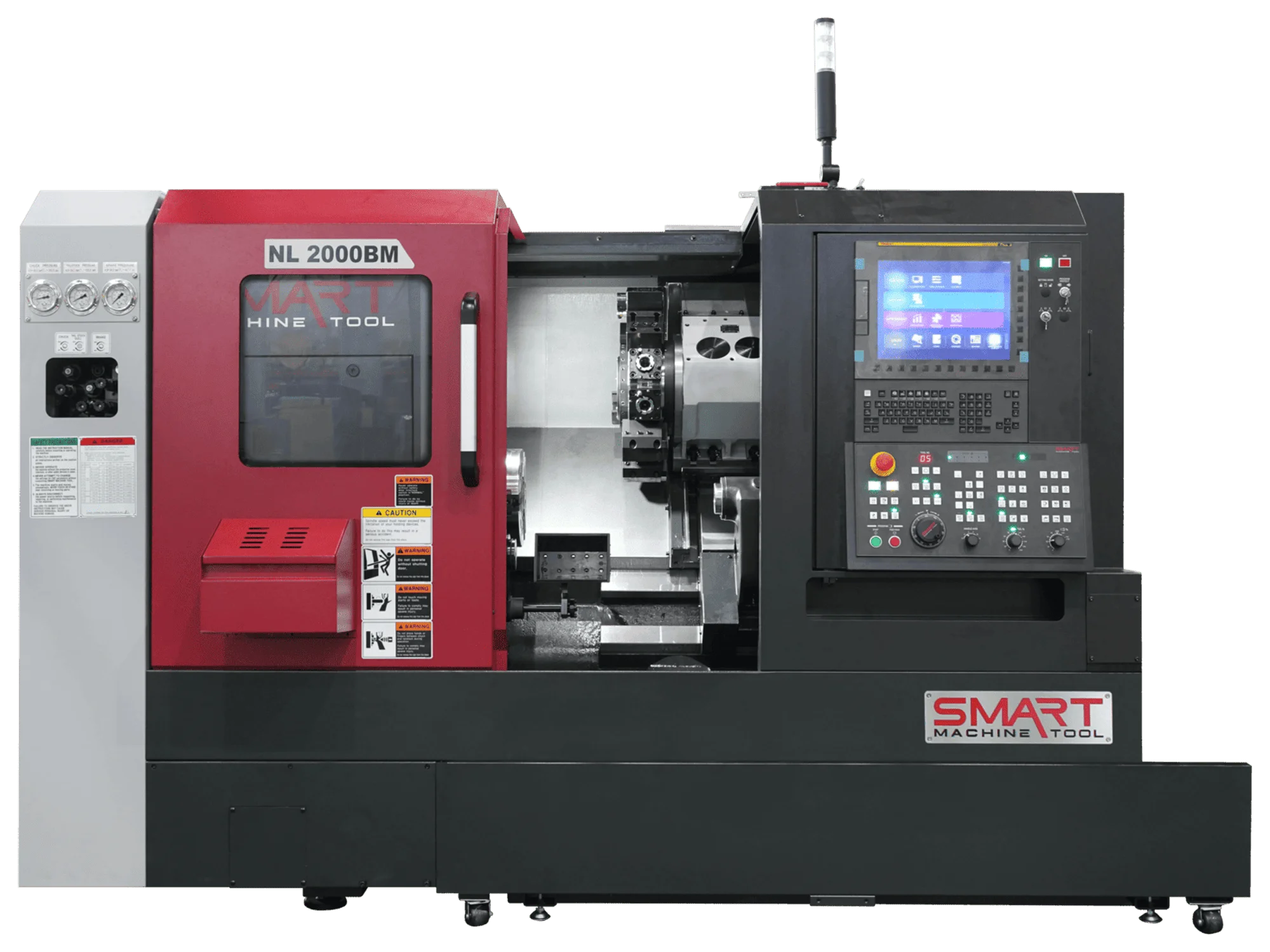 Токарний обробний центр з ЧПК SMART Machine Tool NL 2000BM у червоно-чорному корпусі, вигляд спереду з відкритою робочою зоною та револьверною головкою